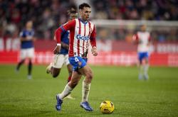 马卡：尤文、米兰、英超俱乐部有意赫罗纳右后卫马丁内斯