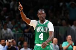 萨尅(kè)拉門(mén)托国王有意收購(gòu)凯尔特人后衛(wèi)霍(huò)勒迪