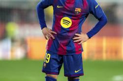 （体育）足球——西甲：巴萨不敌赫罗纳