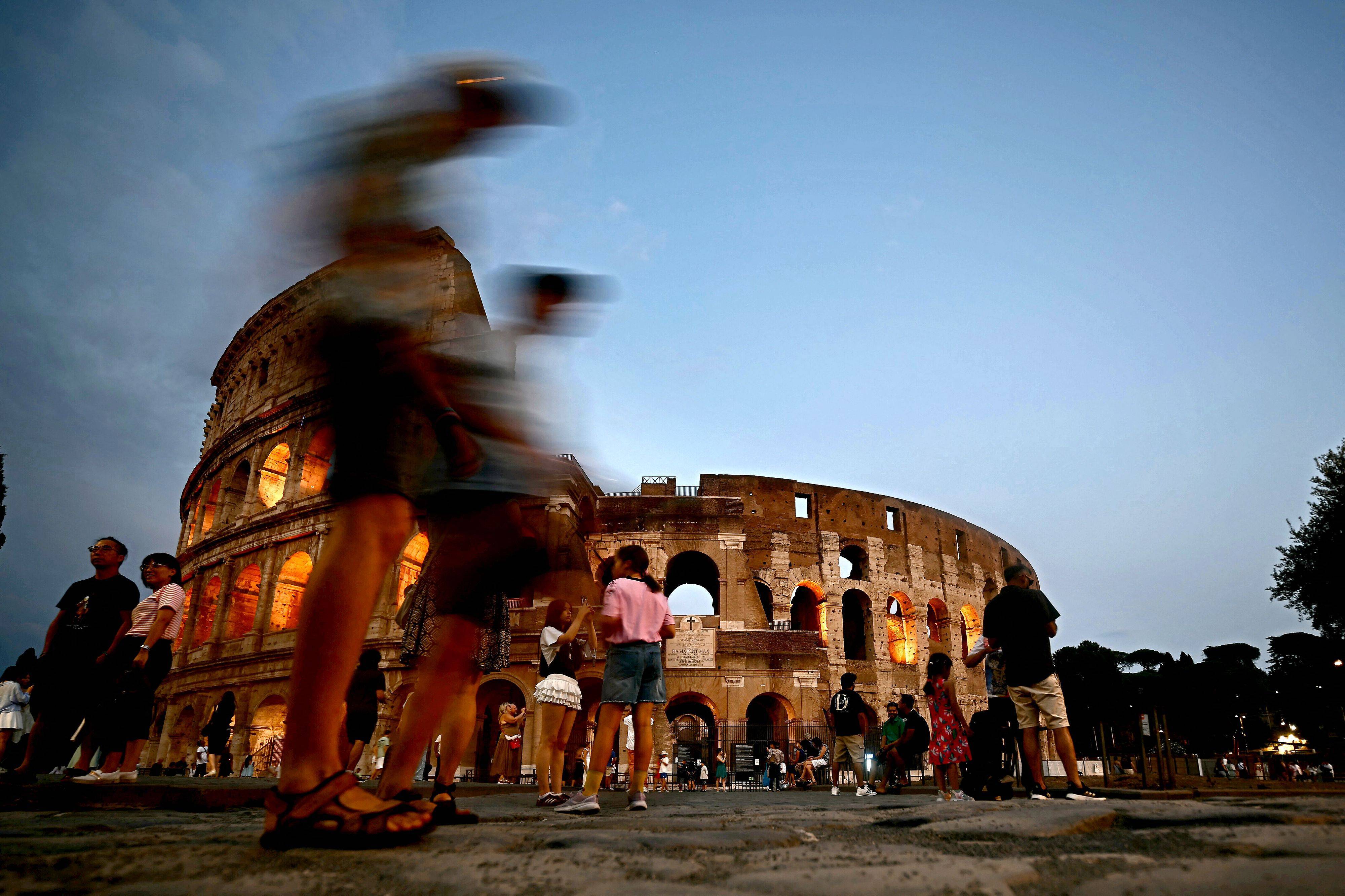 （外代一线）罗马：夜晚的斗兽场