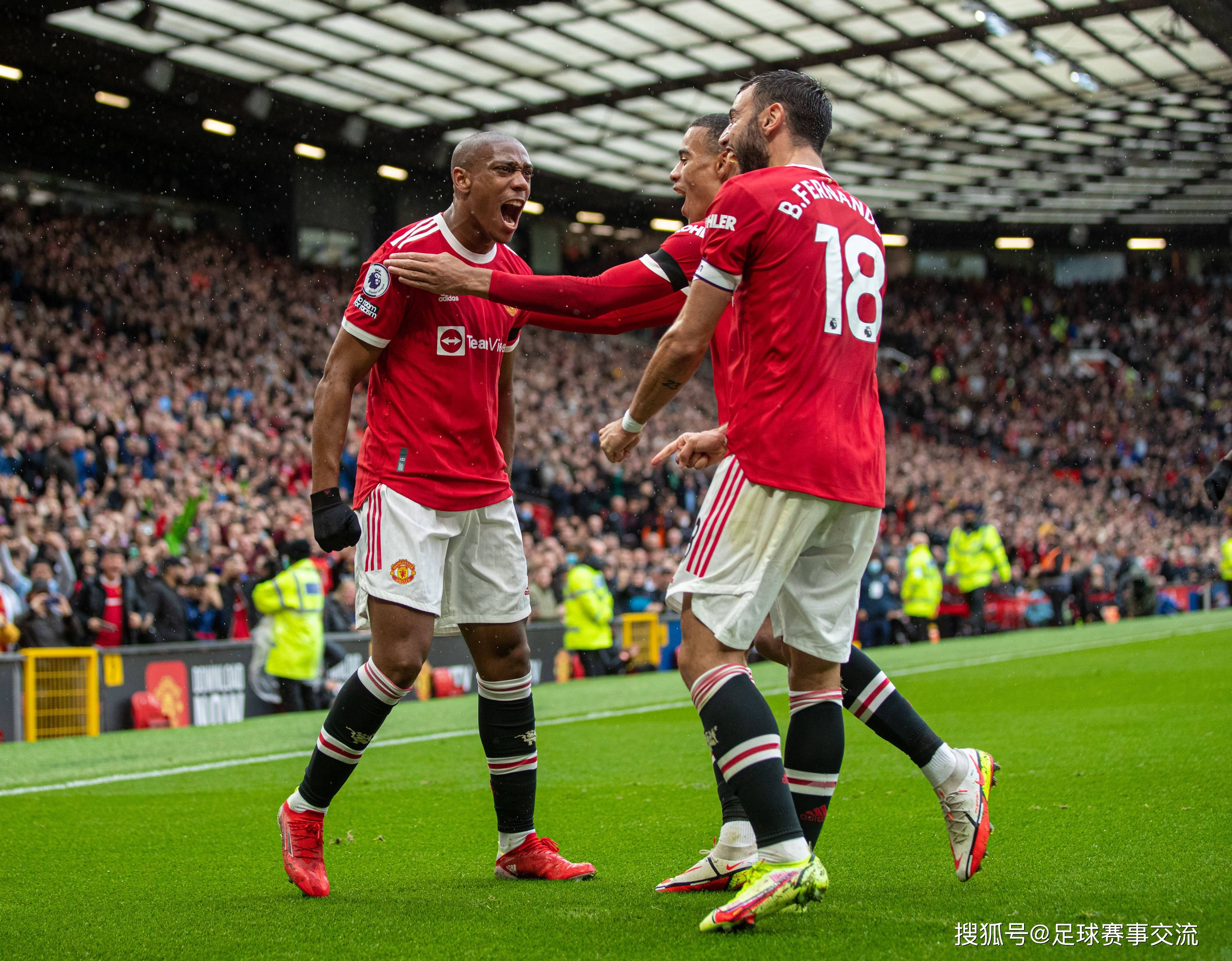 今日足球:富勒姆vs曼联、比利亚雷亚尔vs赫罗纳