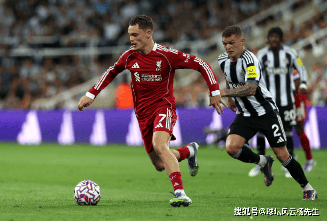 爆冷！利物浦3-2战胜十人纽卡斯尔联，英超开赛两连胜