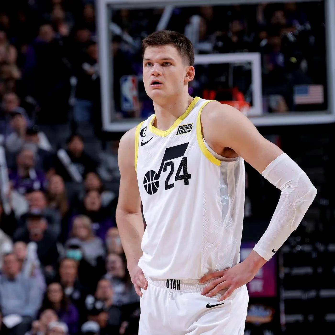 因祸得福？美媒提议步行者一换三，拿下犹他爵士中锋凯斯勒