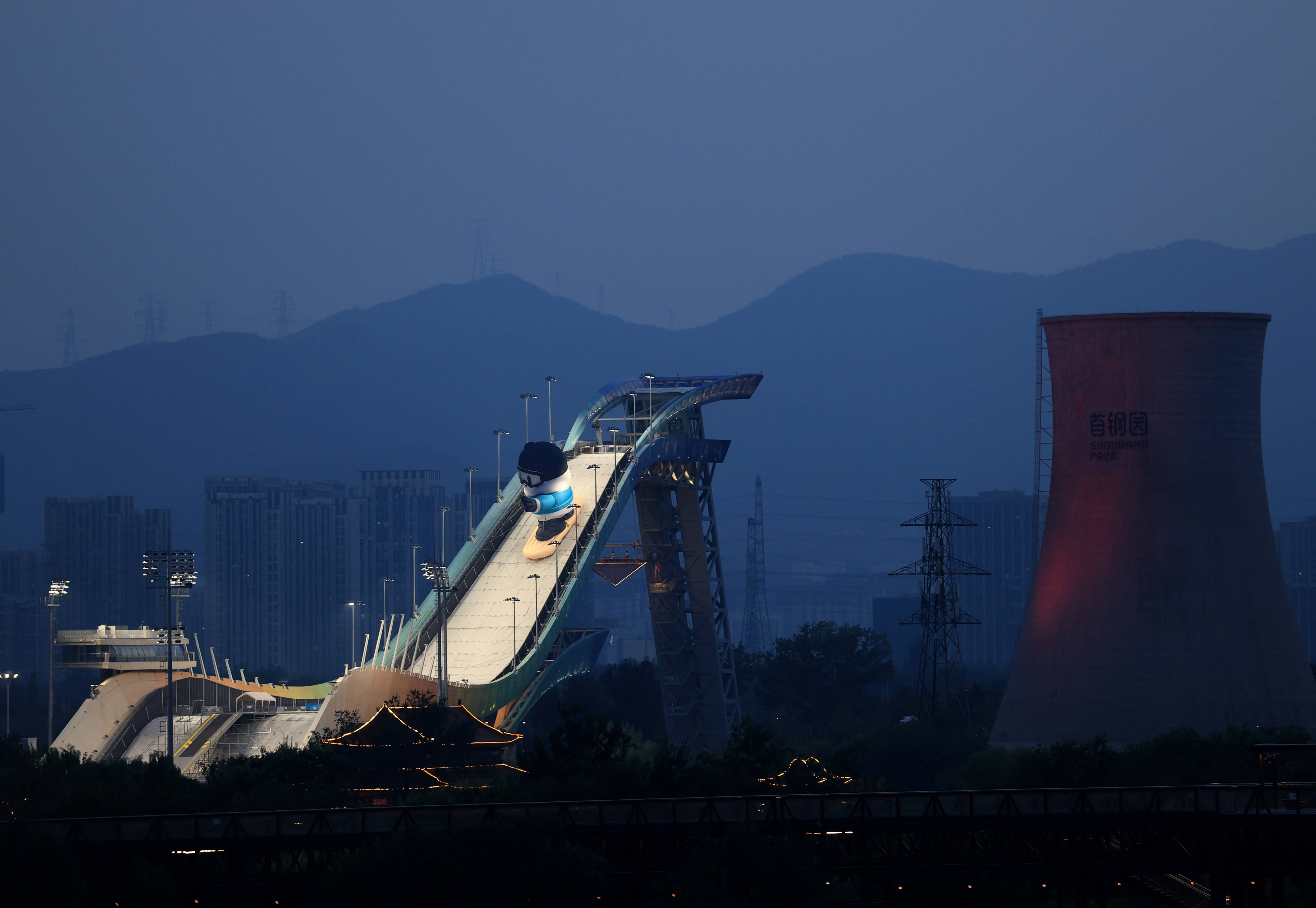 追光 | 体育“上新” 点燃服贸会