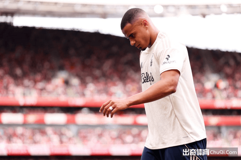 欧罗巴情报：贝蒂斯不擅踢英格兰球队，诺丁汉后防核心缺席