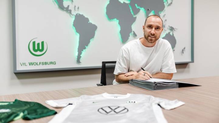 官方：埃里克森自由身加盟沃尔夫斯堡 签约2年身披24号