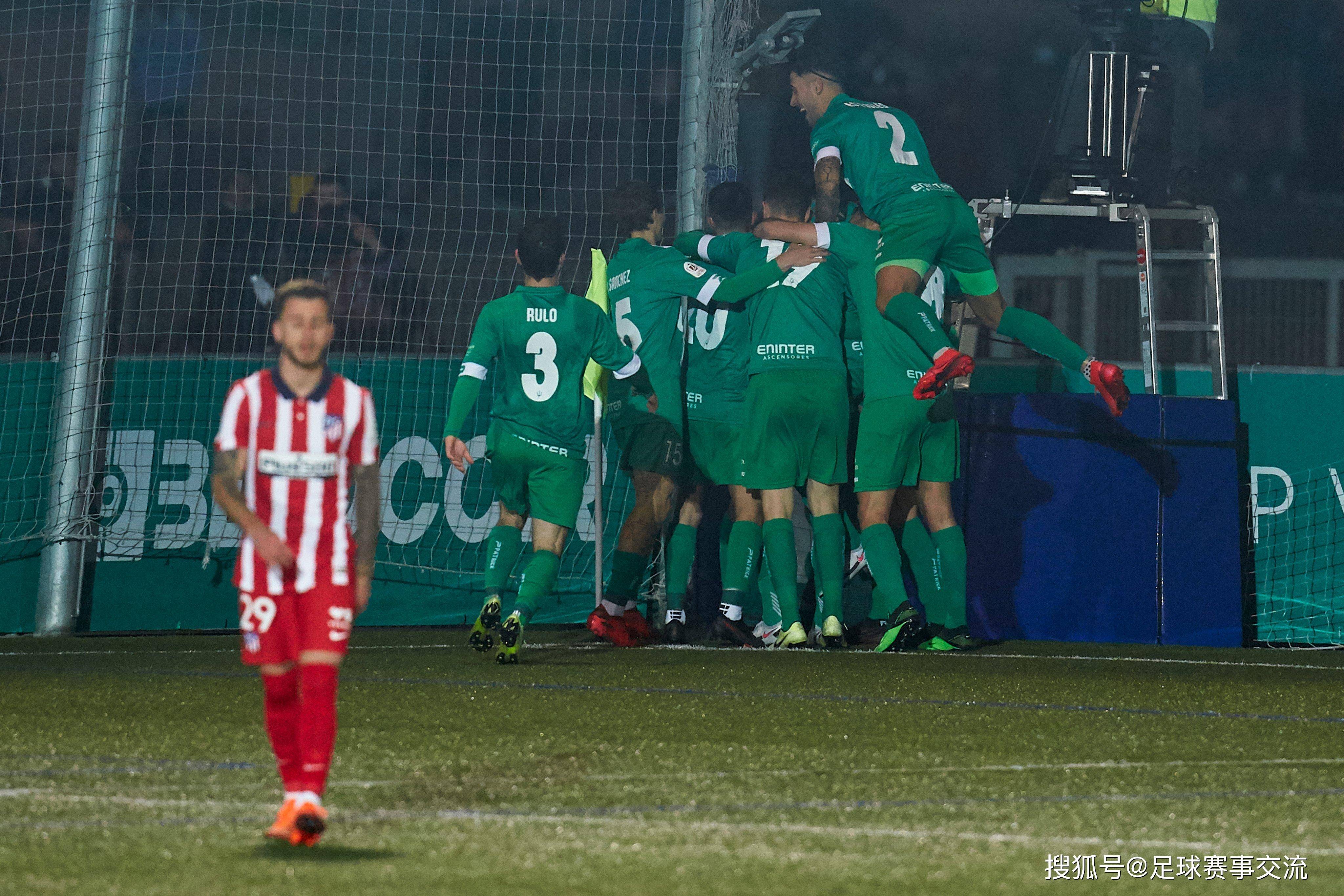 今日足球：西班牙人vs塞维利亚 萨索洛vs比萨