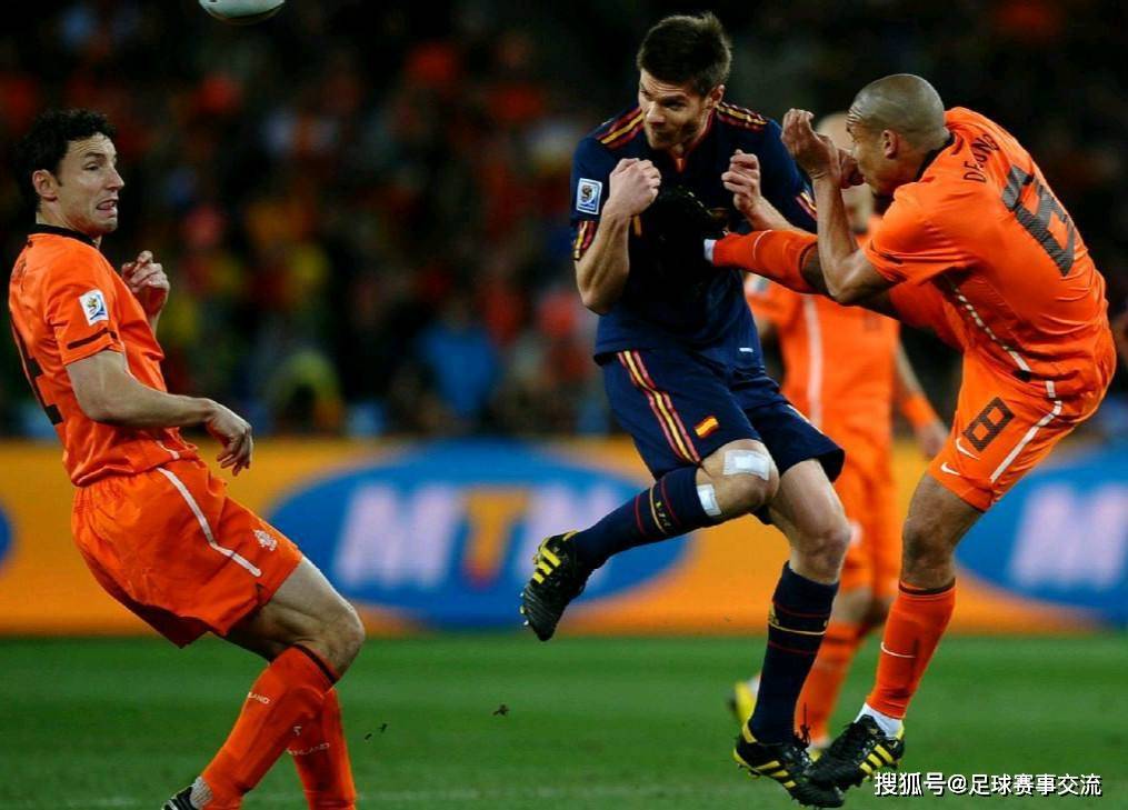 今日足球：乌德勒支vs特温特 克雷莫纳vs莱切