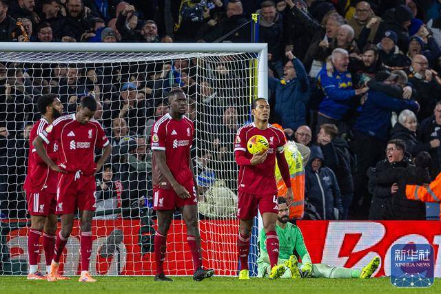 足球 | 英超：利物浦战平利兹联