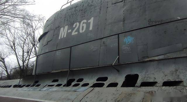 M-261型潜艇，A615项目（苏联）纪念碑，位于俄罗斯克拉斯诺达尔
