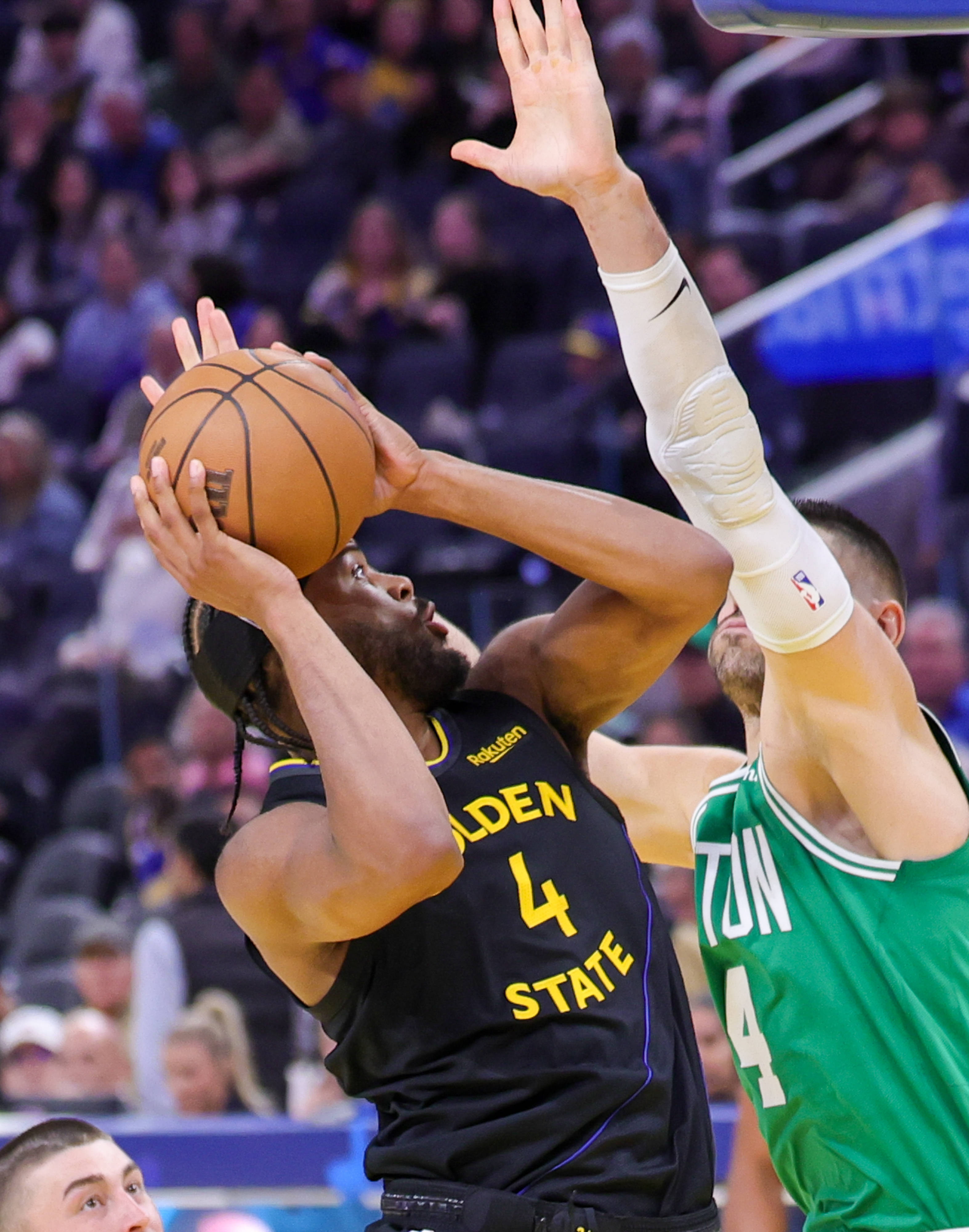 （体育）篮球——NBA常规赛：勇士不敌凯尔特人